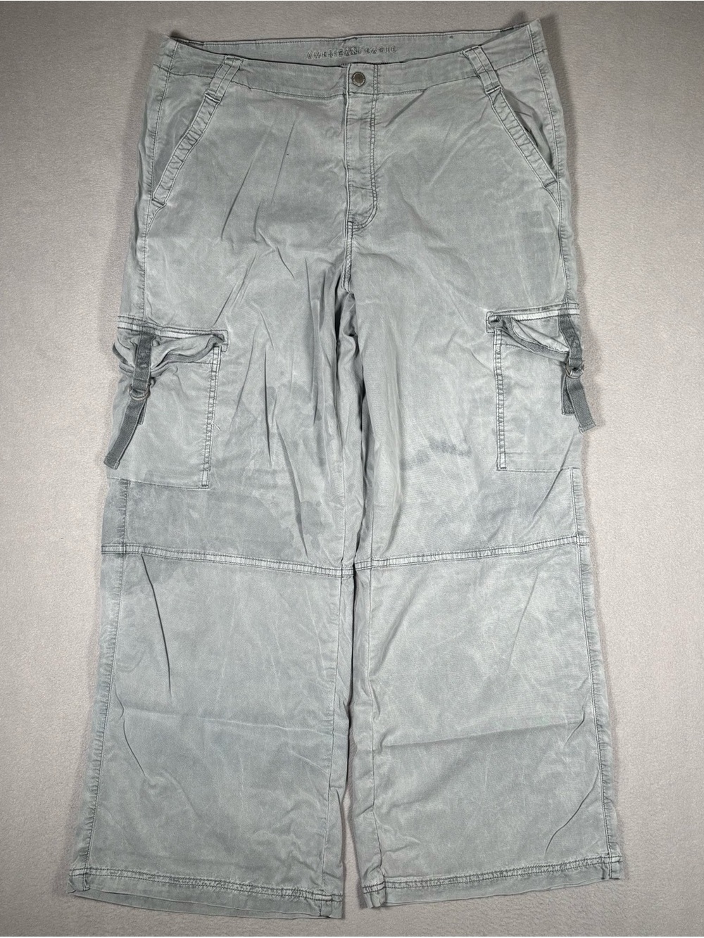 American Eagle Cargo Pants Womens 18 (37x29) Blue Super High Rise Baggy Wide Leg